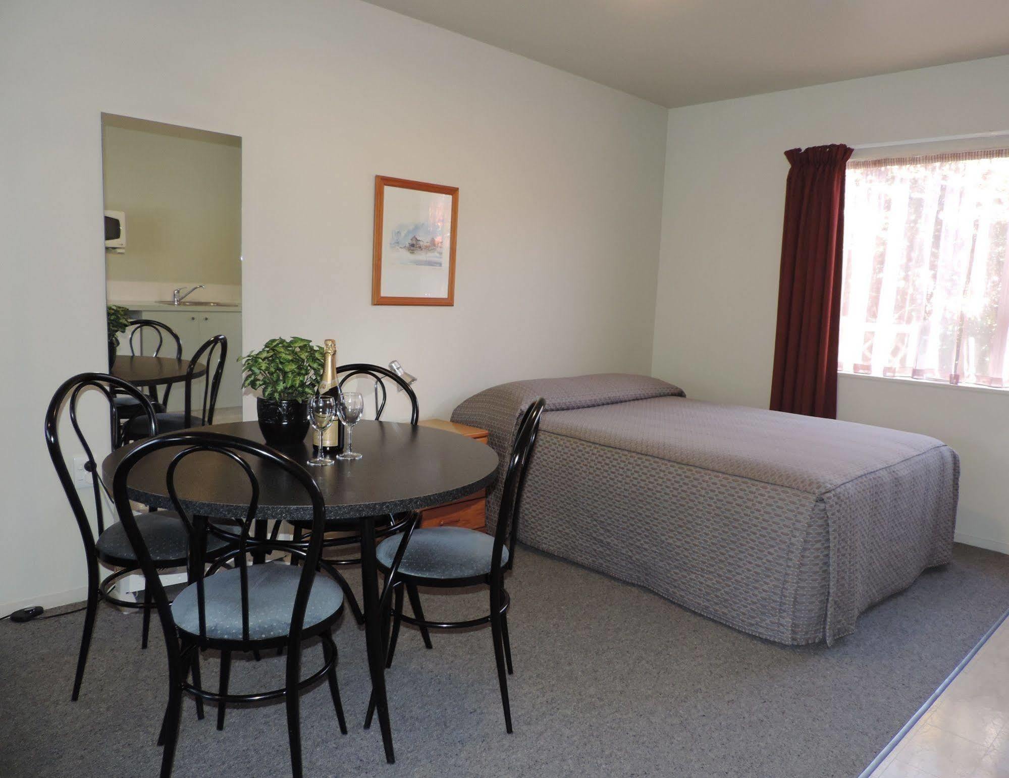 Gables Motor Lodge Greymouth Extérieur photo